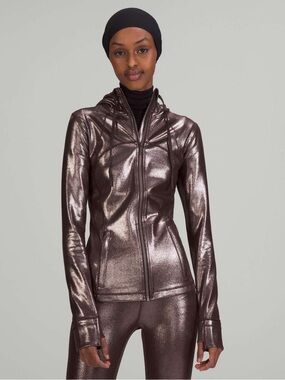 Lululemon Hooded Define Jacket Shine
Radiate Foil Print French Press size 16